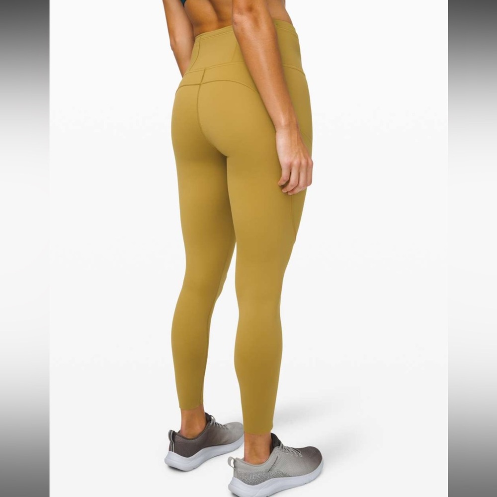 Lululemon Fast and Free Tight II 25" Non-Reflective Nulux
Grape Leaf
size 6 - Picture 4 of 12